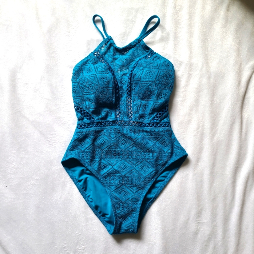 NWOT Hula Honey Crocheted Halter One Piece Swimsuit Turquoise size XS